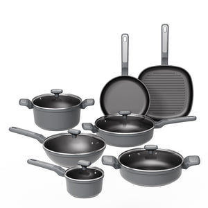 Die-cast aluminum cookware